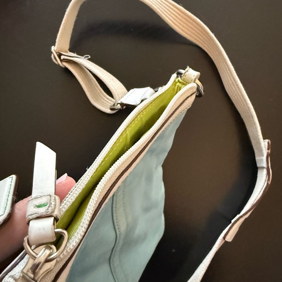 COACH vintage “Hamptons” crossbody nylon with leather trim. - Picture 7 of 9